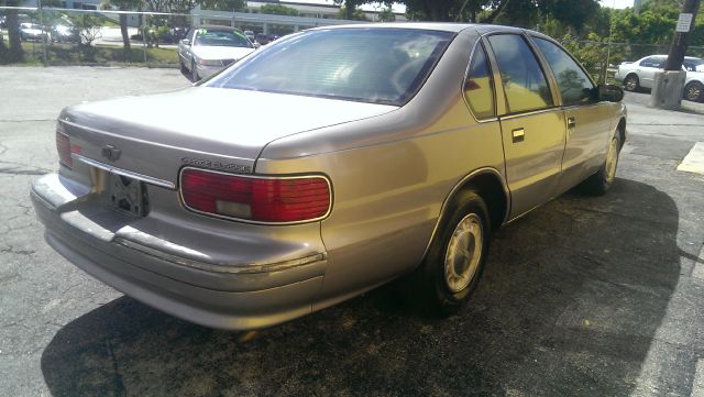 1996 Chevrolet Caprice Classic 2.5L 5CYL