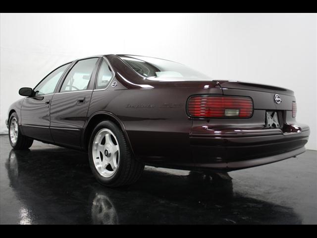 1995 Chevrolet Caprice Classic or Impala SS 4dr Sdn Auto (natl) Hatchback