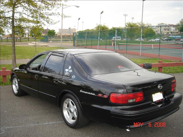 1995 Chevrolet Caprice Classic or Impala SS 4X2 V6