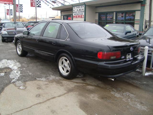 1996 Chevrolet Caprice Classic or Impala SS Base