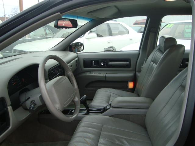 1996 Chevrolet Caprice Classic or Impala SS Base