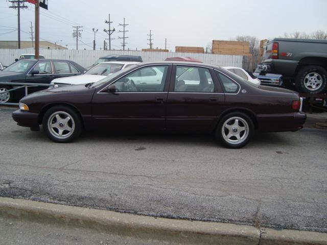 1996 Chevrolet Caprice Classic or Impala SS Base