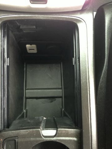 2012 Chevrolet Captiva Sport REG CAB 137.0 WB, 60.4 CA