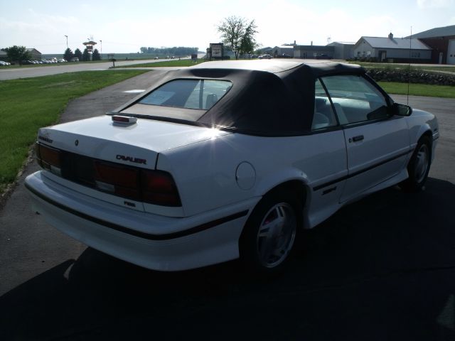 1992 Chevrolet Cavalier Limited 4D Sedan