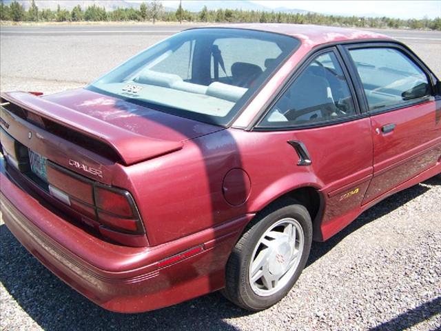 1993 Chevrolet Cavalier SE-R Spec V