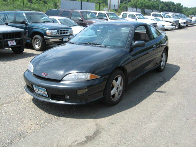 1996 Chevrolet Cavalier Tan