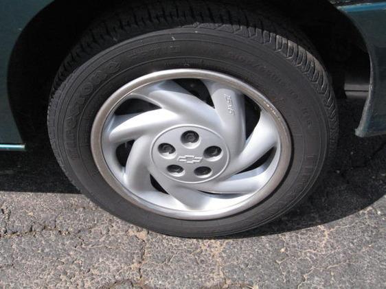 1997 Chevrolet Cavalier 3.2 Sedan 4dr