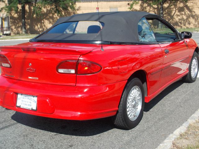 1999 Chevrolet Cavalier Limited 4D Sedan