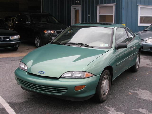 1999 Chevrolet Cavalier Base