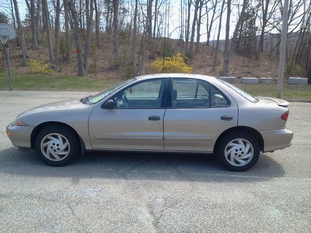 1999 Chevrolet Cavalier 3.2 Sedan 4dr