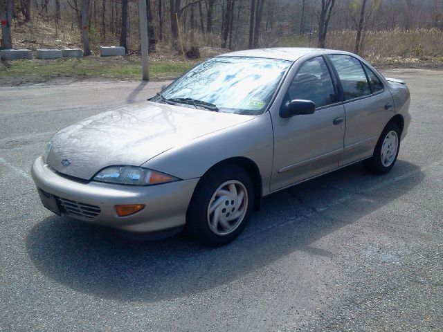 1999 Chevrolet Cavalier 3.2 Sedan 4dr