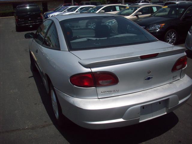 2000 Chevrolet Cavalier 4dr 2.5L Turbo W/sunroof/3rd Row AWD SUV