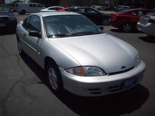 2000 Chevrolet Cavalier 4dr 2.5L Turbo W/sunroof/3rd Row AWD SUV