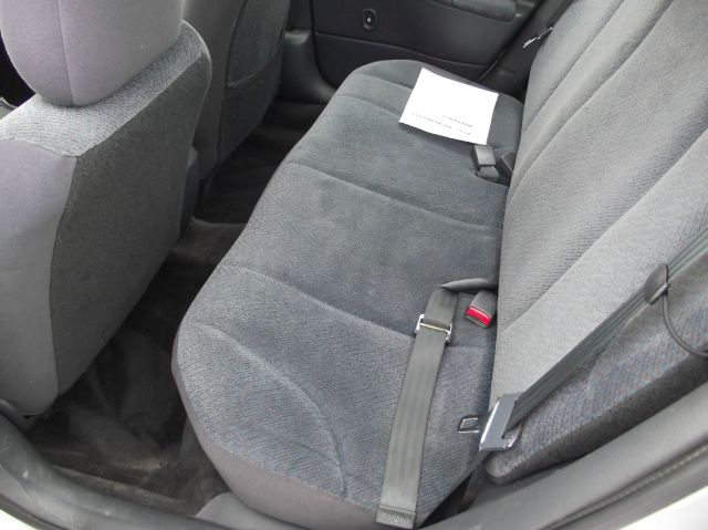 2001 Chevrolet Cavalier 3.2 Sedan 4dr