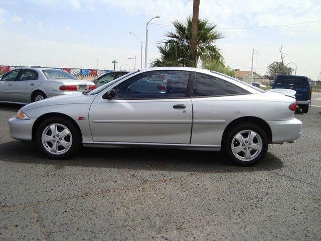 2001 Chevrolet Cavalier Tan