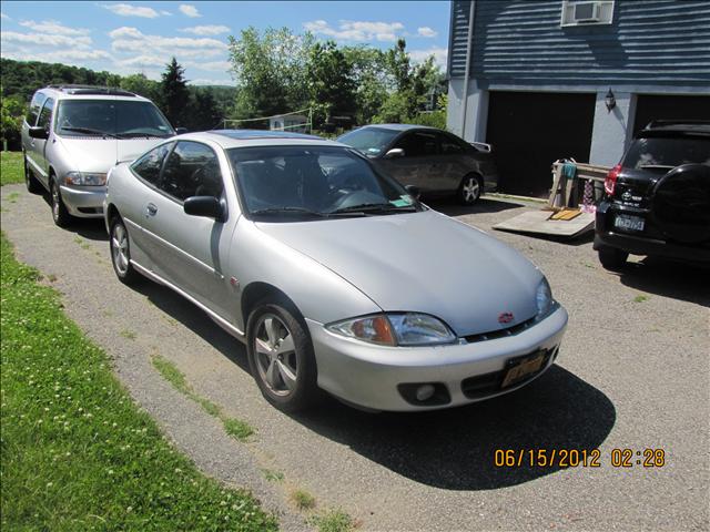 2001 Chevrolet Cavalier SE-R Spec V