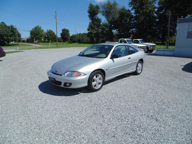 2001 Chevrolet Cavalier 2010 Nissan 2.