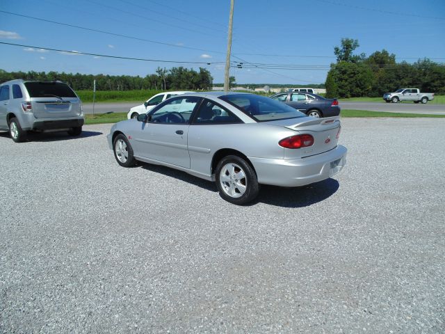2001 Chevrolet Cavalier 2010 Nissan 2.