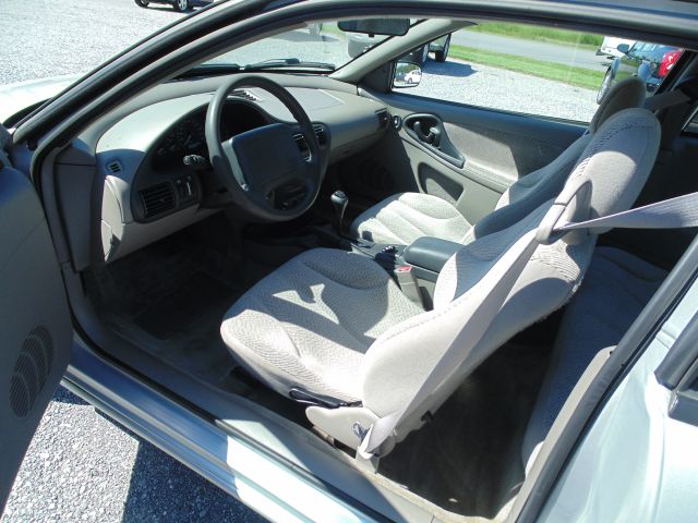 2001 Chevrolet Cavalier 2010 Nissan 2.