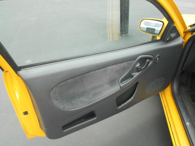 2002 Chevrolet Cavalier Laredo Leathersunroof