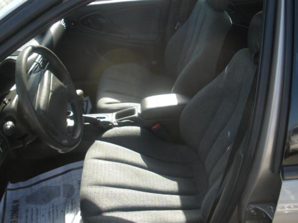 2002 Chevrolet Cavalier Base