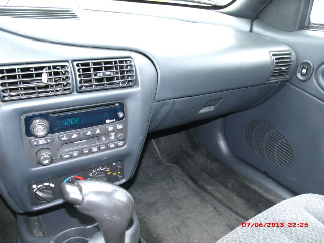 2002 Chevrolet Cavalier LWB SE