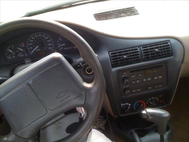 2002 Chevrolet Cavalier SES Sport Sedan