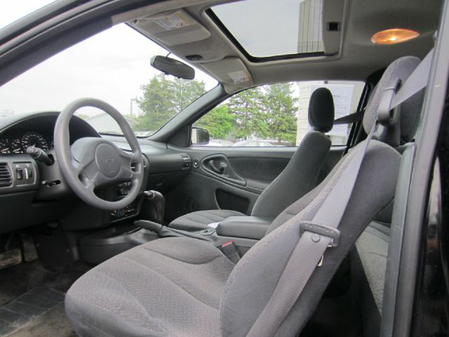 2003 Chevrolet Cavalier Laredo Leathersunroof