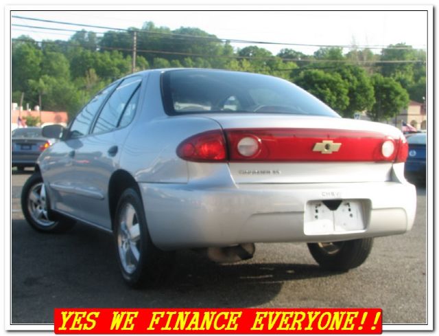 2004 Chevrolet Cavalier 3.2 Sedan 4dr