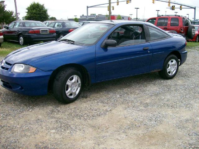2004 Chevrolet Cavalier Base