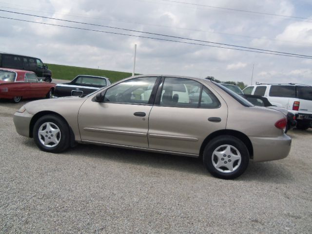2004 Chevrolet Cavalier Base