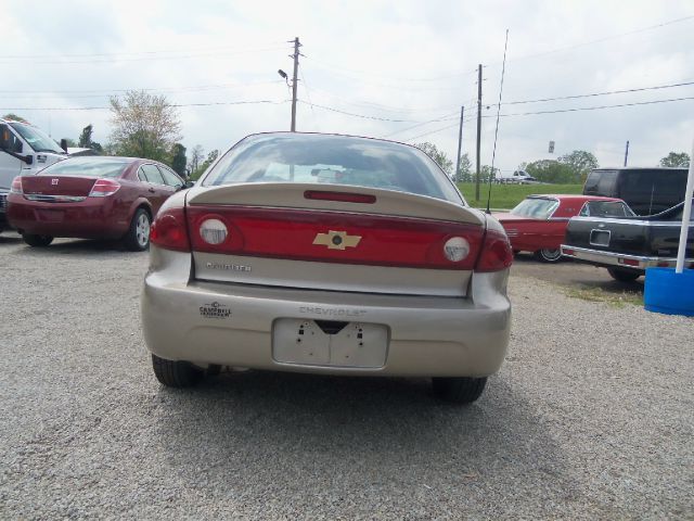 2004 Chevrolet Cavalier Base