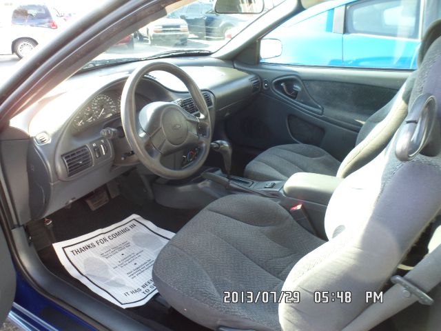 2004 Chevrolet Cavalier Laredo Leathersunroof