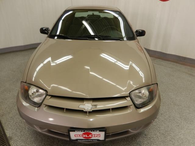 2005 Chevrolet Cavalier Base