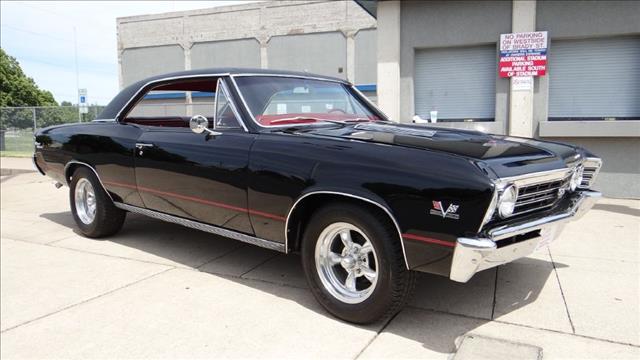 1967 Chevrolet Chevelle 2008 Chevrolet LT1