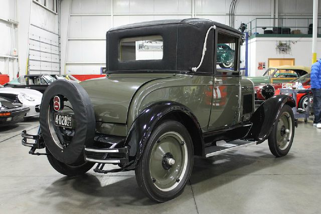 1927 Chevrolet Classic SLT WITH / Autoride