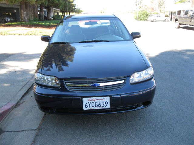 2004 Chevrolet Classic Unknown