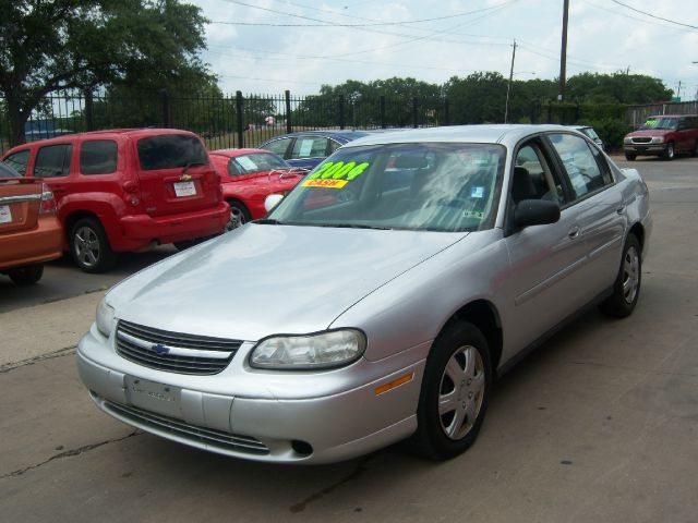 2004 Chevrolet Classic Touring 4WD