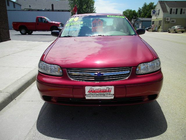2004 Chevrolet Classic Touring 4WD