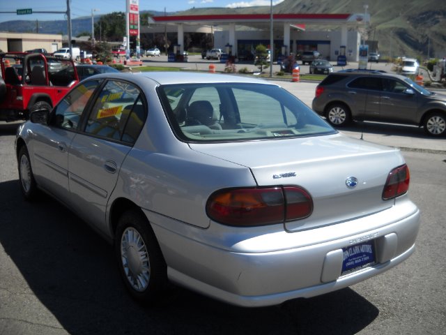 2004 Chevrolet Classic EXT CAB LT