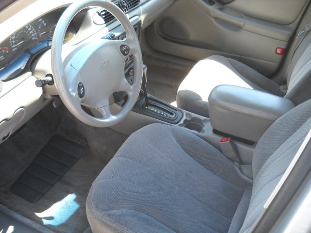 2004 Chevrolet Classic EXT CAB LT