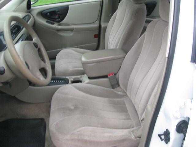 2004 Chevrolet Classic Touring 4WD