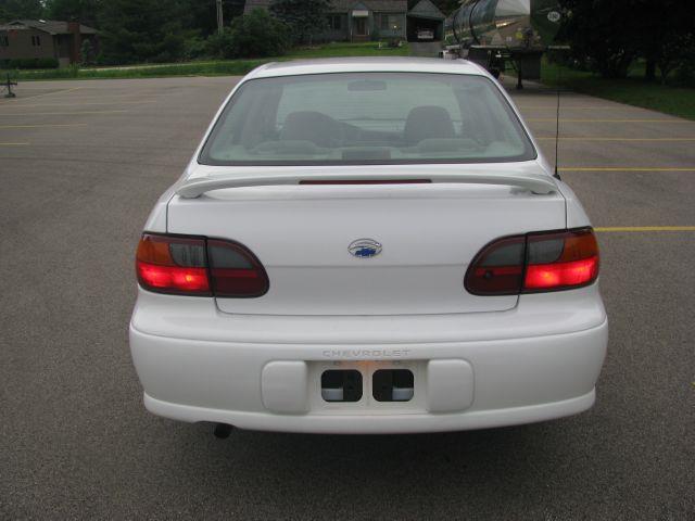 2004 Chevrolet Classic Touring 4WD