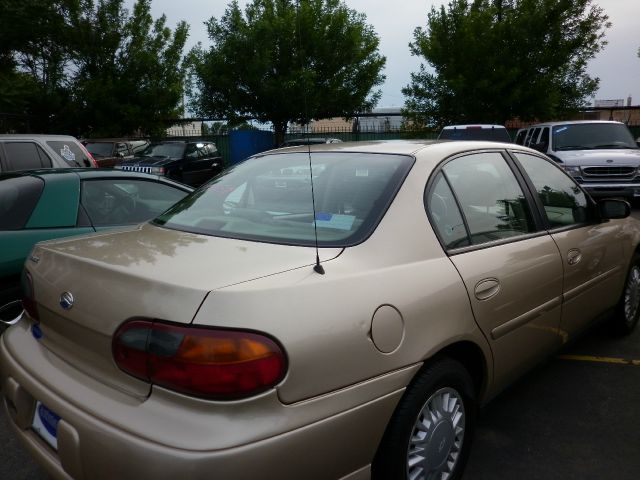 2004 Chevrolet Classic L.T. 4-w.d. 5.3L