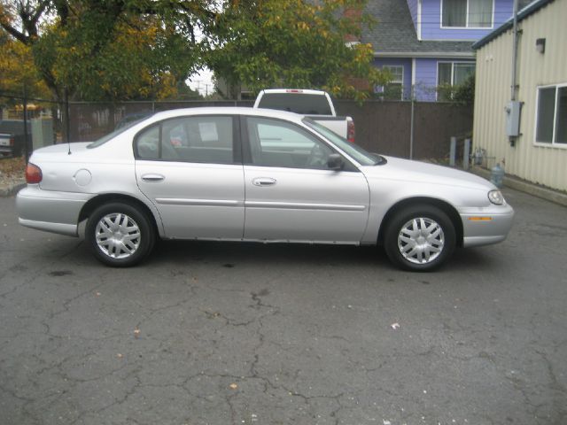 2004 Chevrolet Classic Touring 4WD