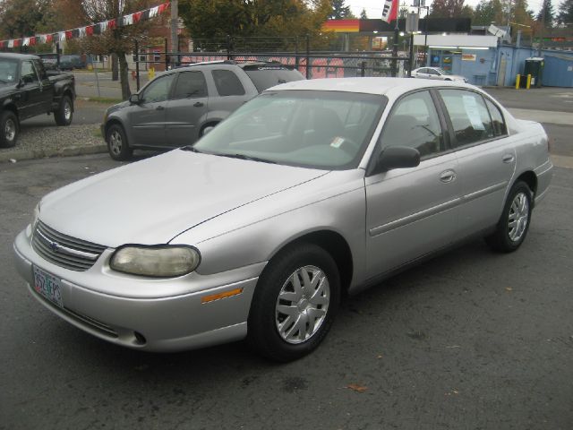 2004 Chevrolet Classic Touring 4WD