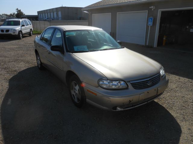 2004 Chevrolet Classic Touring 4WD