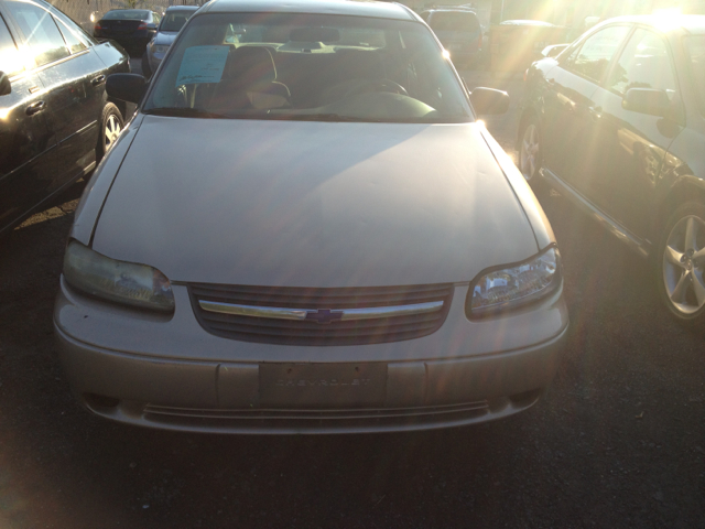 2004 Chevrolet Classic Touring 4WD