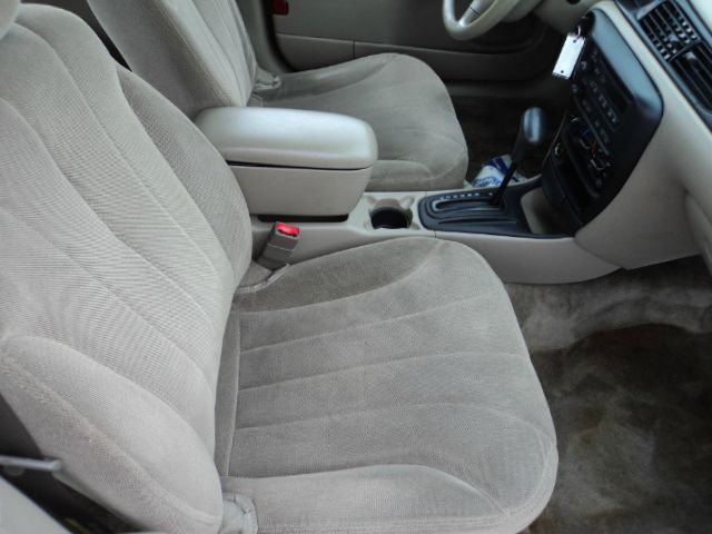 2004 Chevrolet Classic Touring 4WD