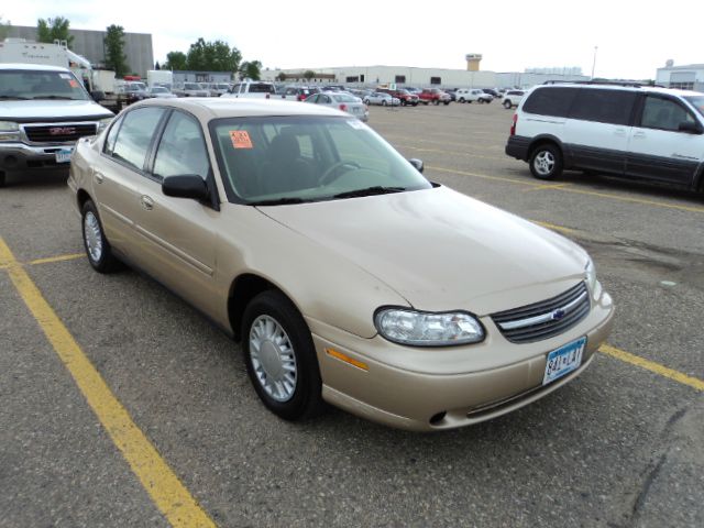 2004 Chevrolet Classic Touring 4WD